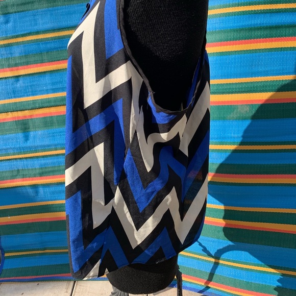 Janette Plus Blouse - Picture 5 of 5